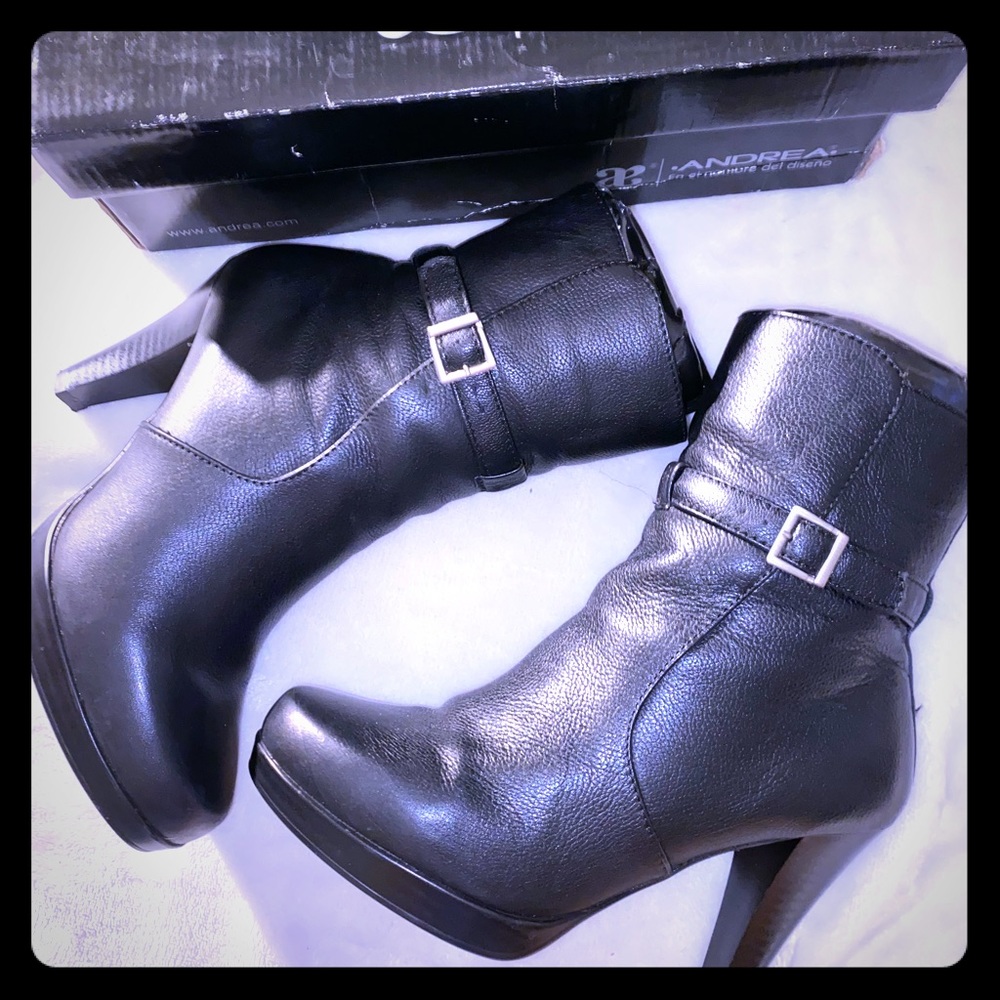 Andrea boots